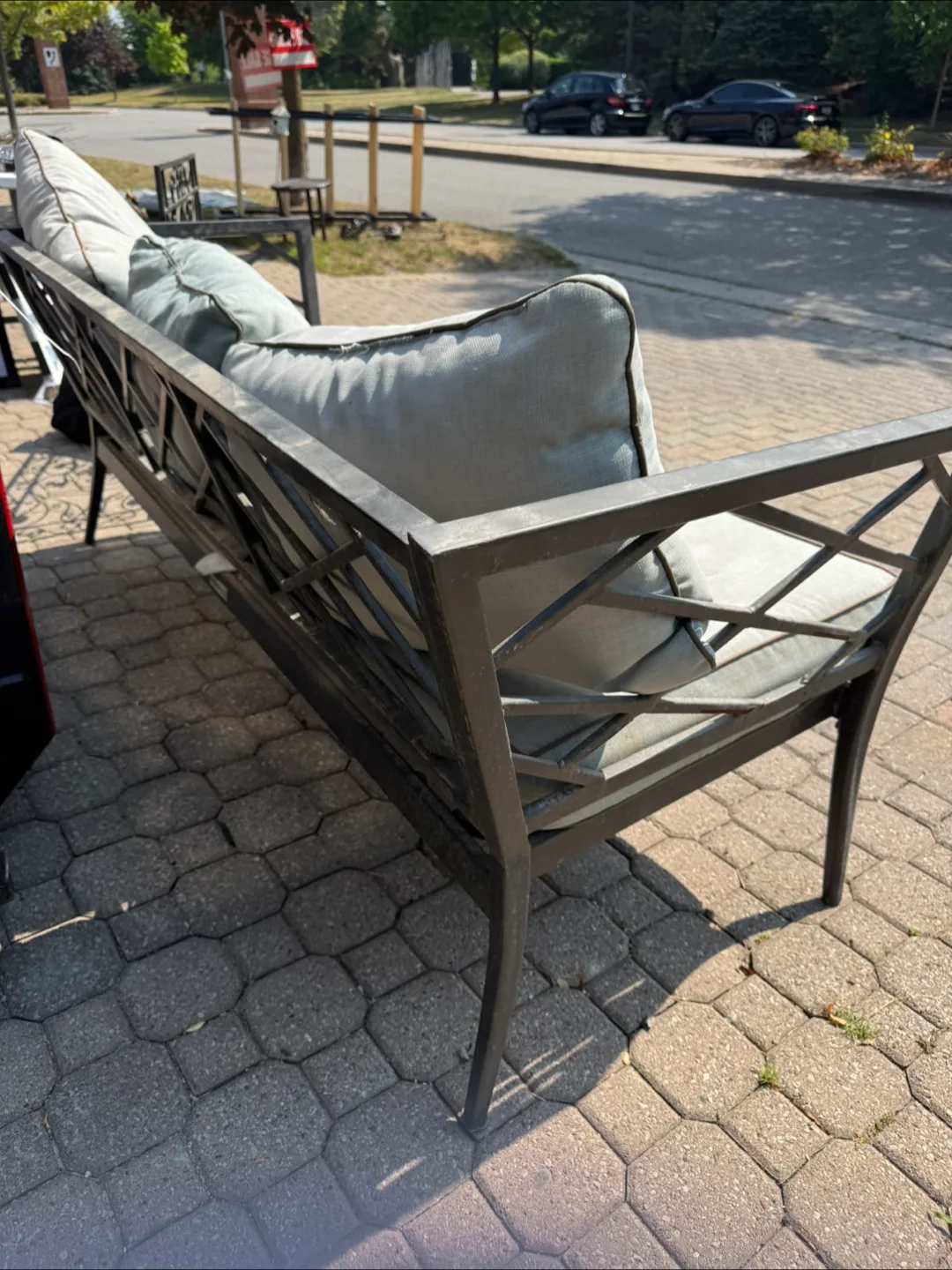 Outdoor Metal Sofa thumbnail
