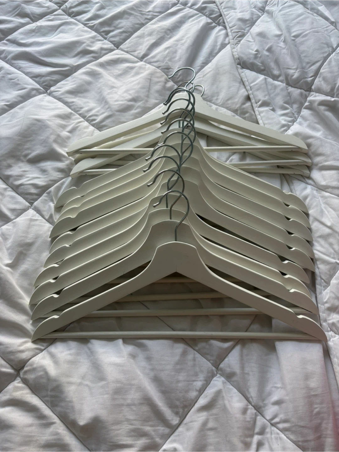 13 wooden hangers