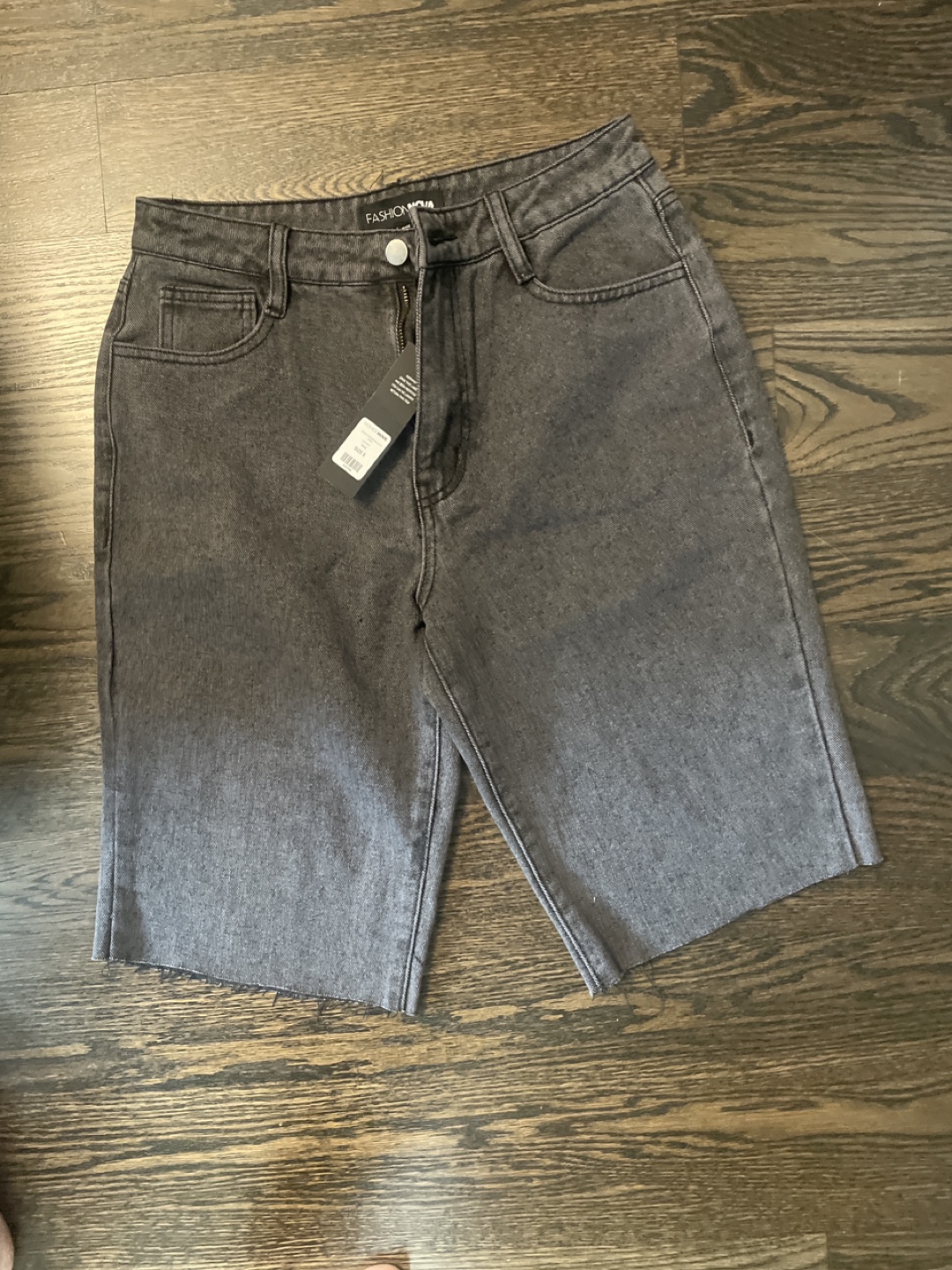 Fashion Nova Denim shorts Size 5