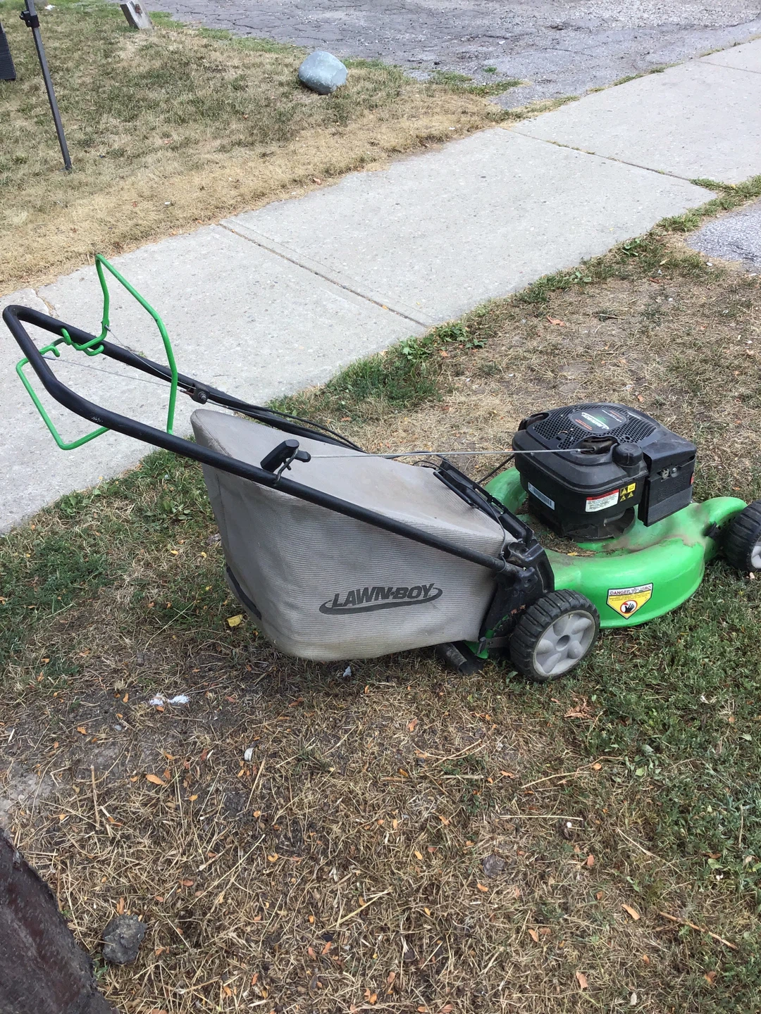 Lawn-Boy 20" Deck Lawn Mower - photo 2