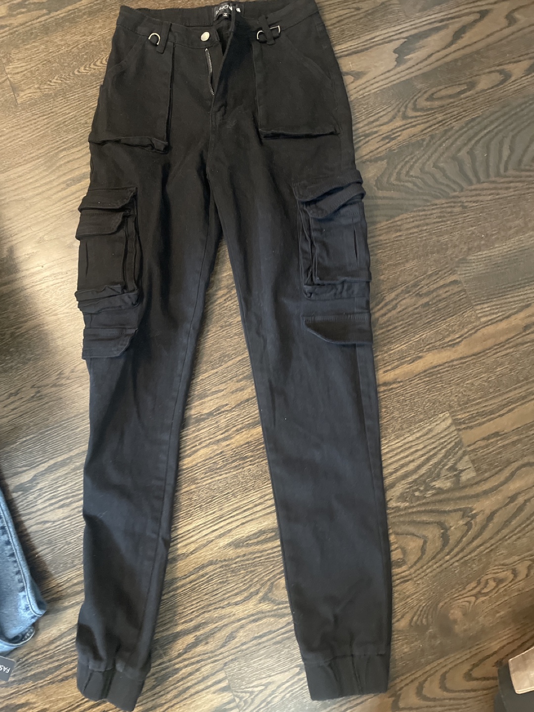 Fashion Nova Black  cargo size Small Tall women - photo 3