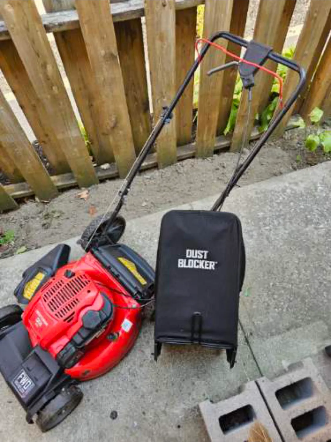 ✨Moving sale✨Craftsman M230 163cc Lawn Mower image indicator(2)