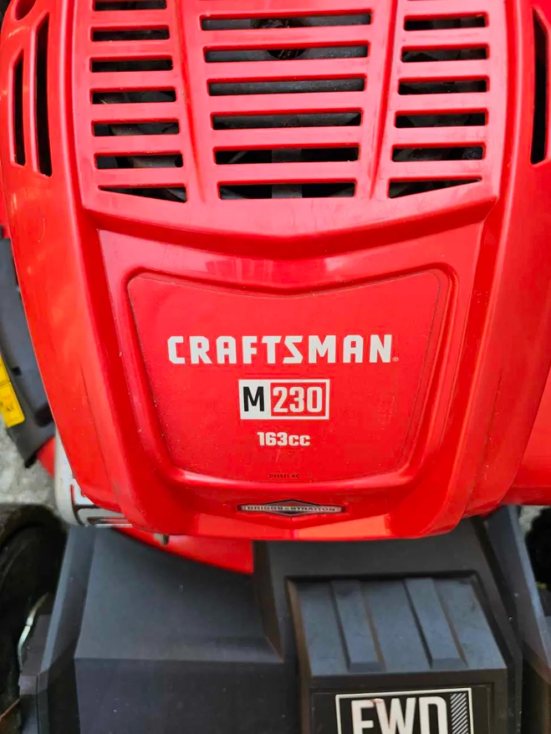 ✨Moving sale✨Craftsman M230 163cc Lawn Mower image indicator(5)