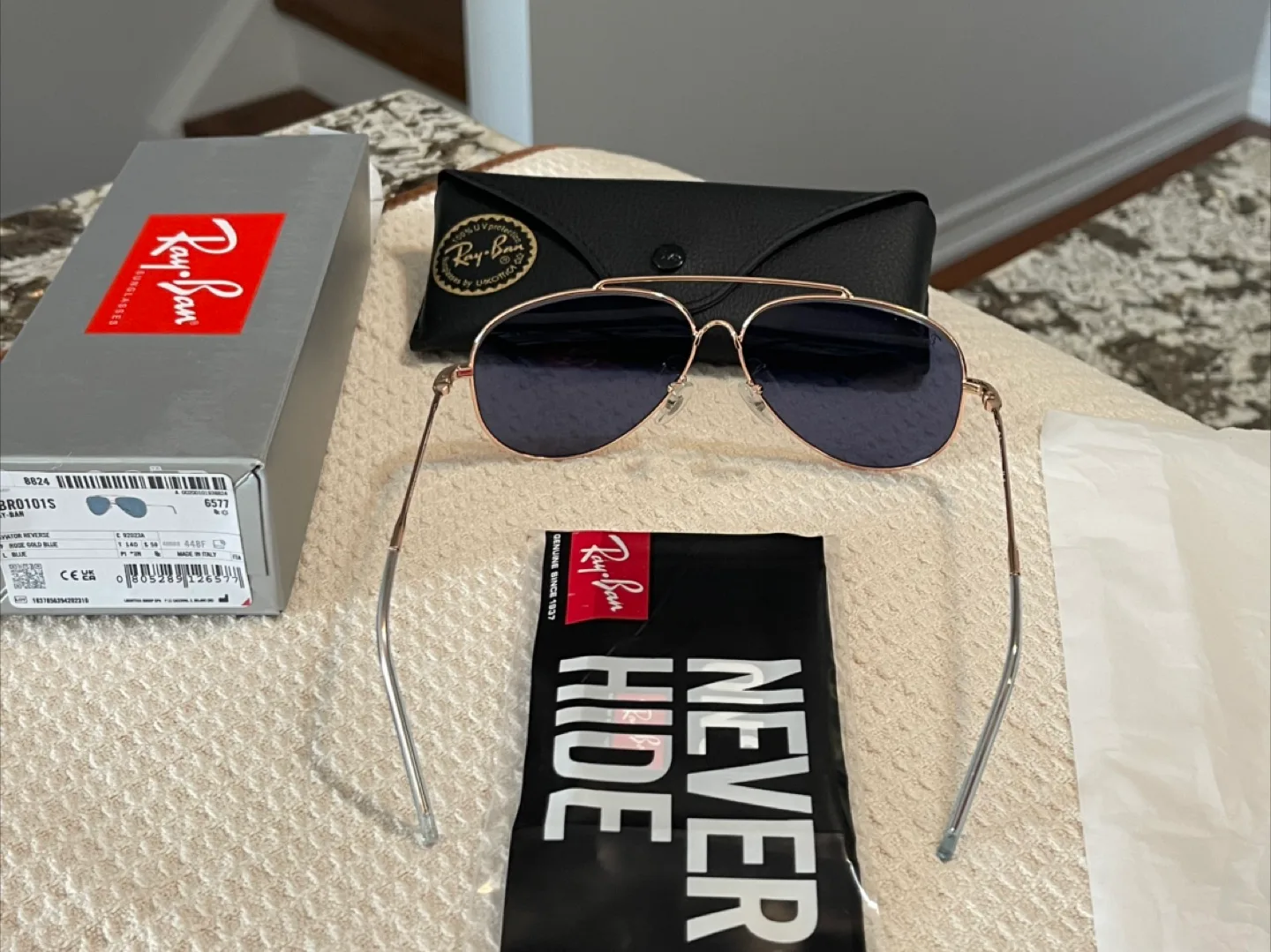 NIB Ray-Ban Aviator Reverse, Rose Gold /Blue. MADE IN ITALY image indicator(8)