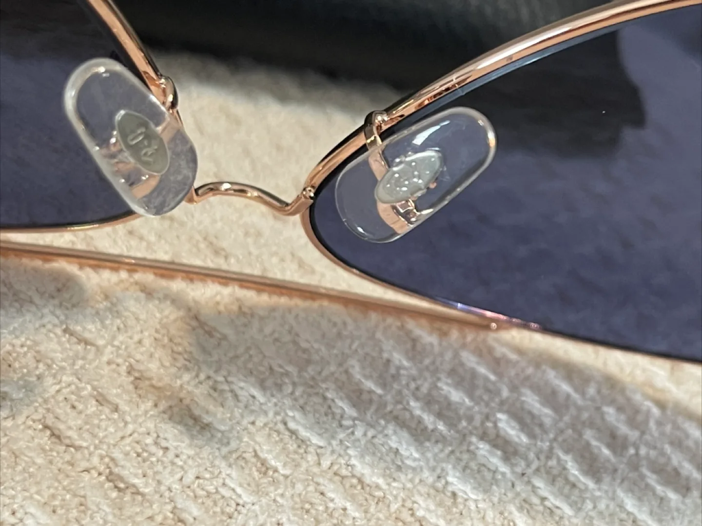 NIB Ray-Ban Aviator Reverse, Rose Gold /Blue. MADE IN ITALY image indicator(9)