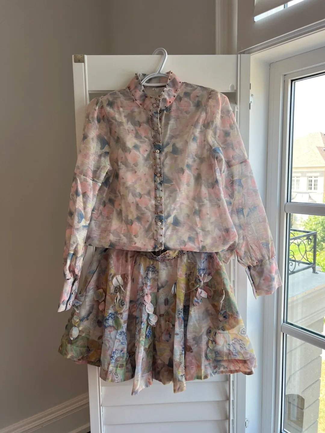 Floral Print Skirt and Blouse Set Small image indicator(3)