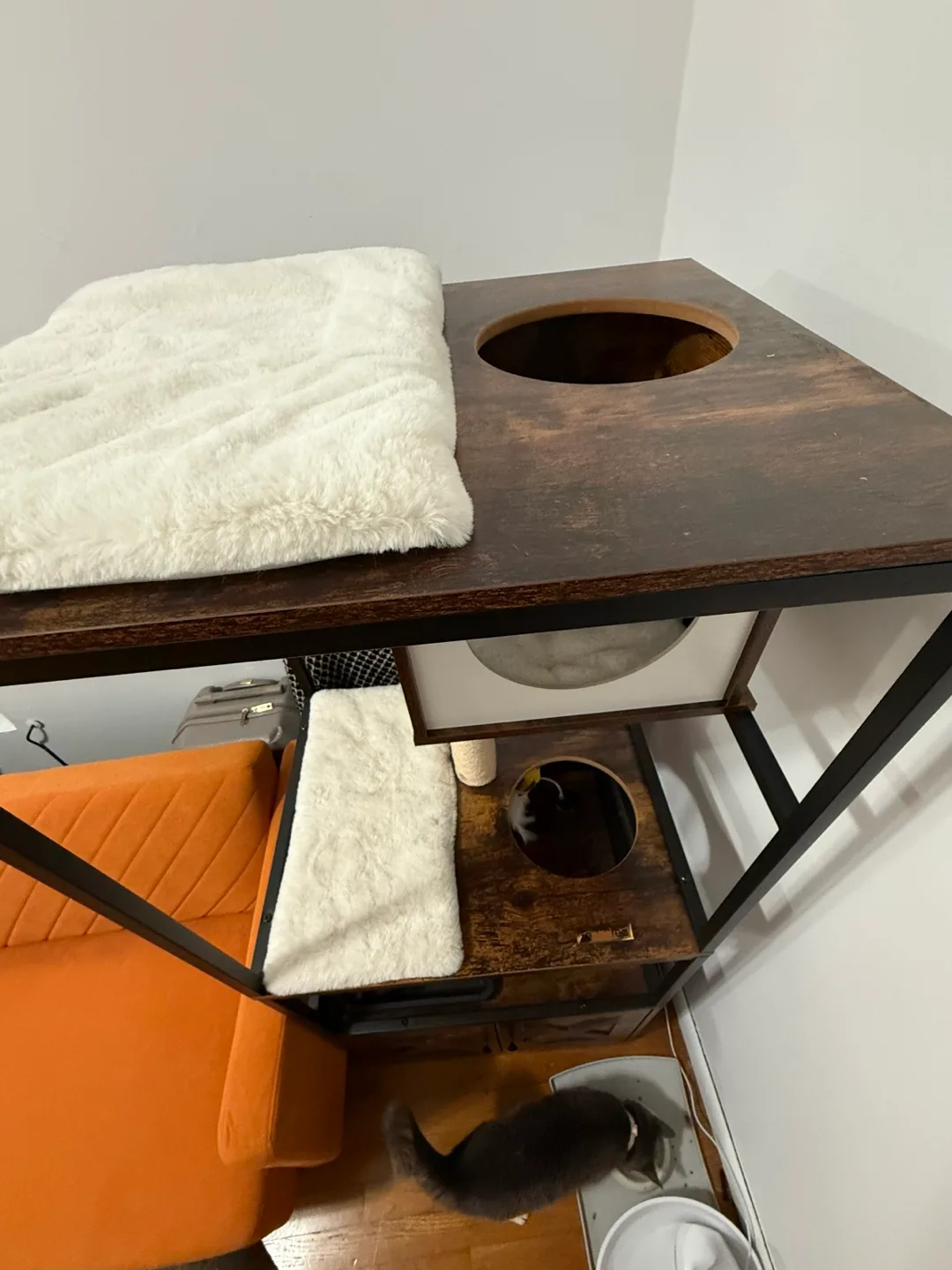 4-Tier Cat Tree with Condo & Feeding Station image indicator(4)