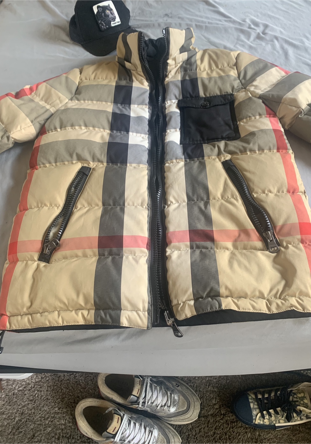 Burberry Reversible Puffer Jacket - photo 2