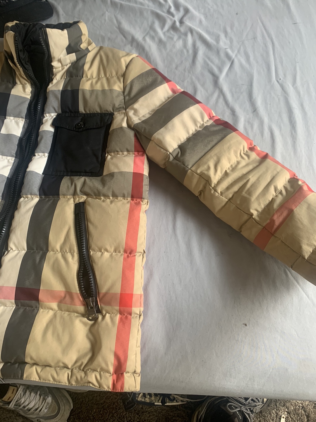 Burberry Reversible Puffer Jacket - photo 4