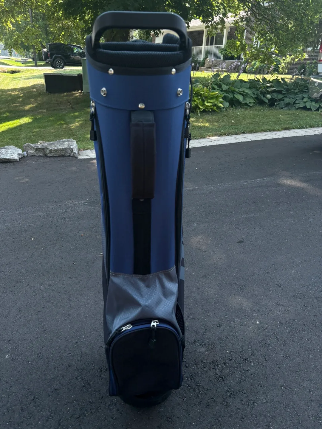 Wilson Golf Bag - Blue & Black image indicator(2)