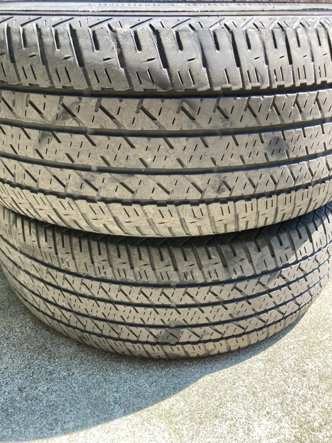 2 Firestone P215/60R16 Tires thumbnail