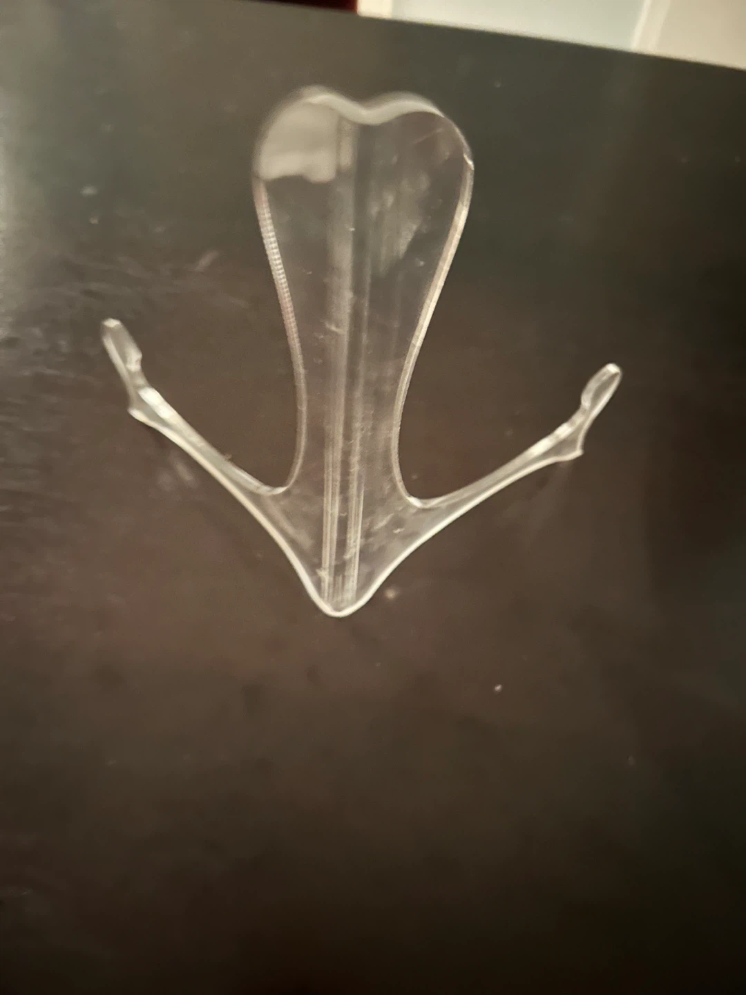 Clear Acrylic Easel Stand - photo 2