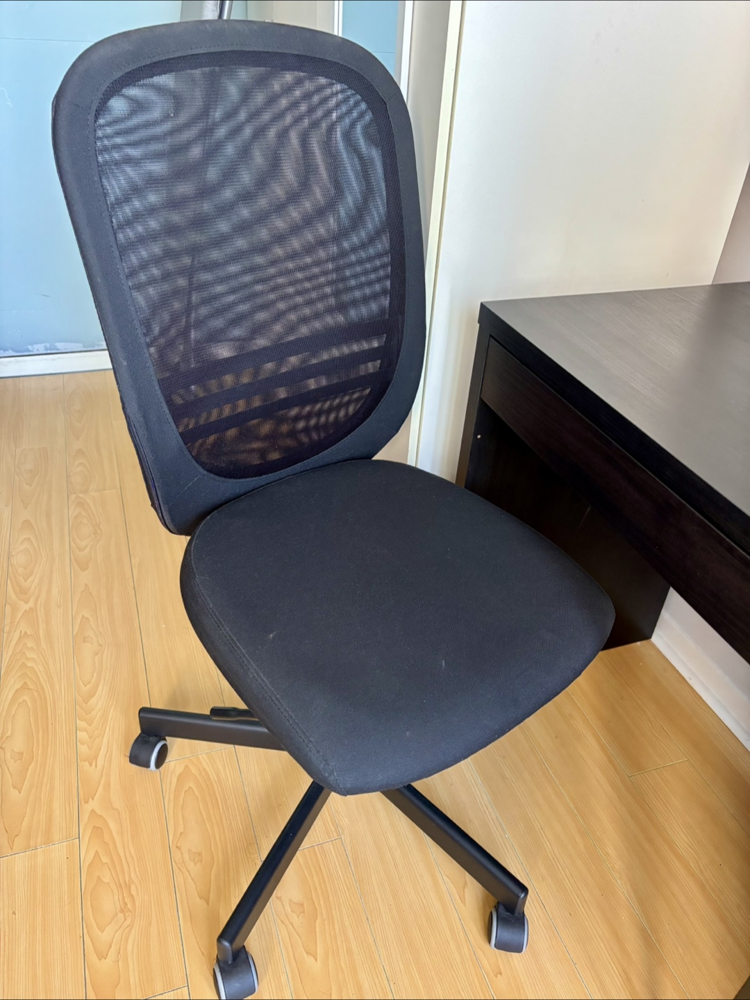 Set of TWO IKEA MICKE Desk and one FLINTAN Chair - photo 4