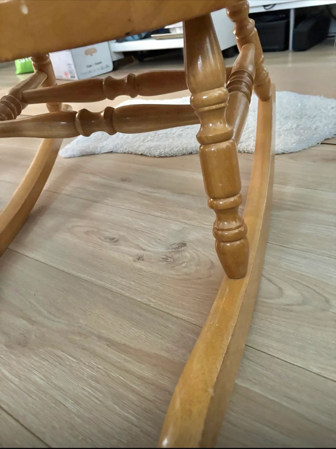 Extra large Rocking Chair, Solid Wood image indicator(5)