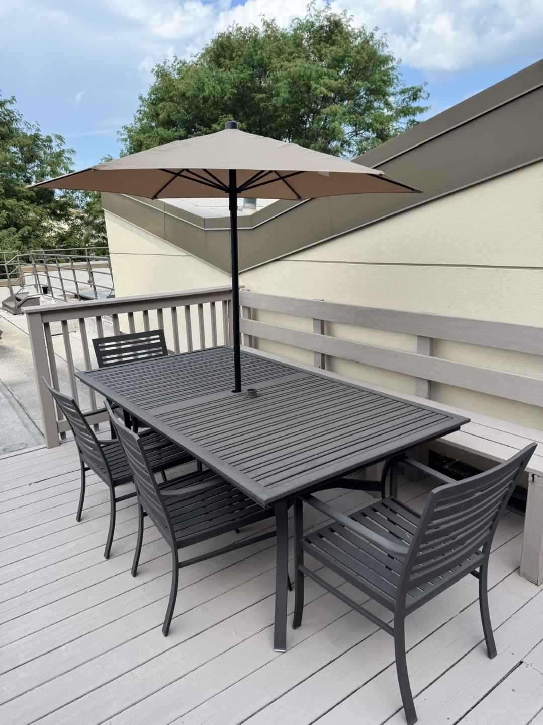 Crate & Barrel Valencia Outdoor Dining Set