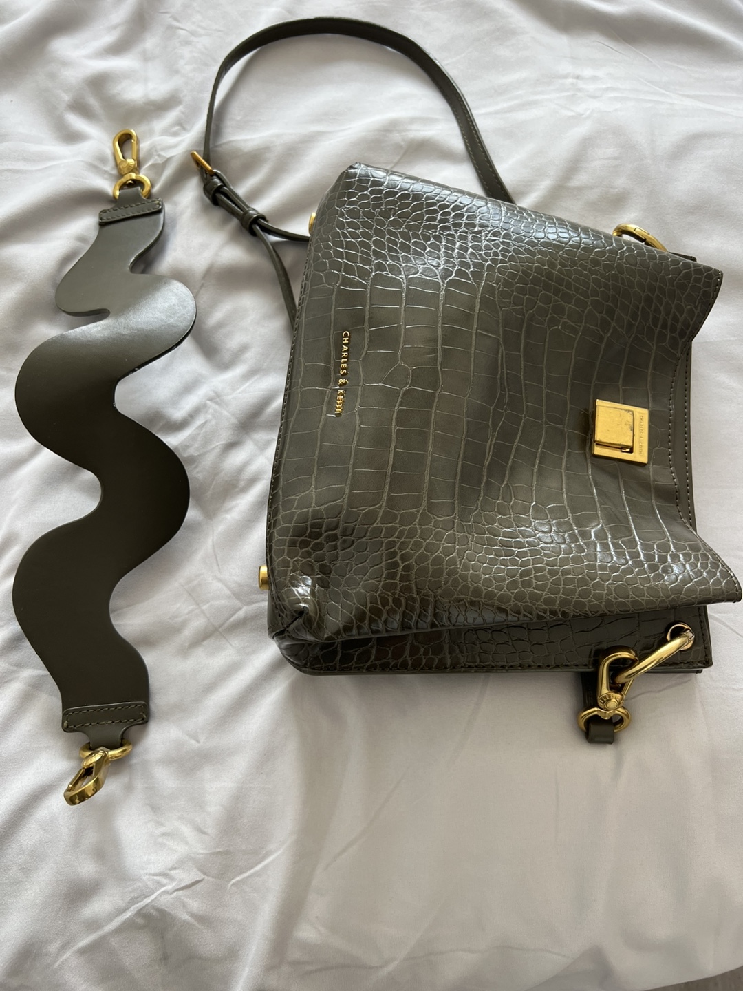 Charles & Keith Olive Green Croc-Effect Handbag - photo 2