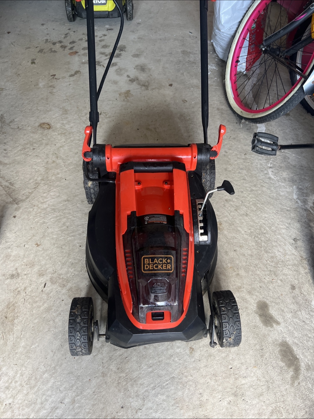 Black+Decker 40V Cordless Lawn Mower
