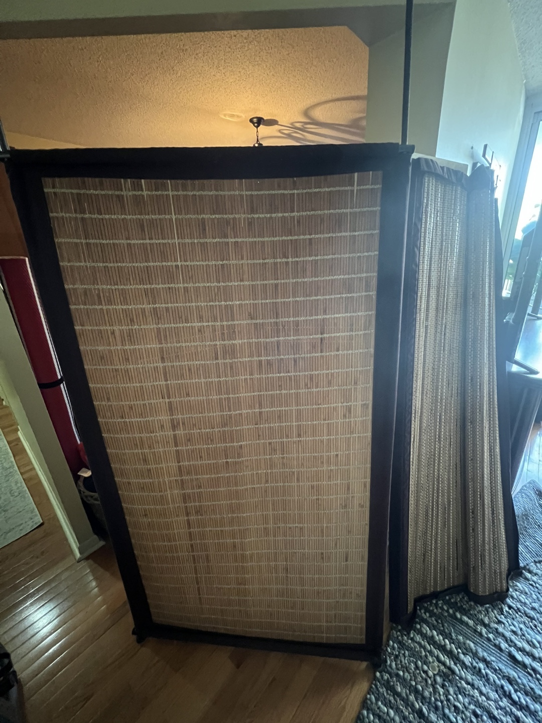 Room Divider / Privacy Screen