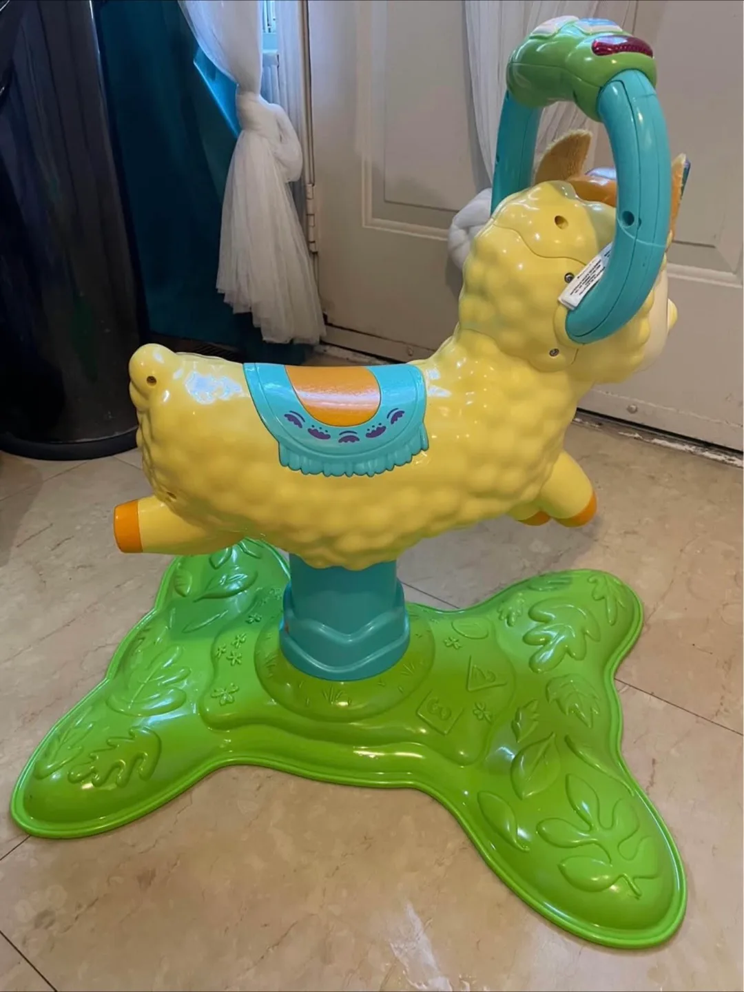 VTech Bounce & Discover Llama image indicator(2)