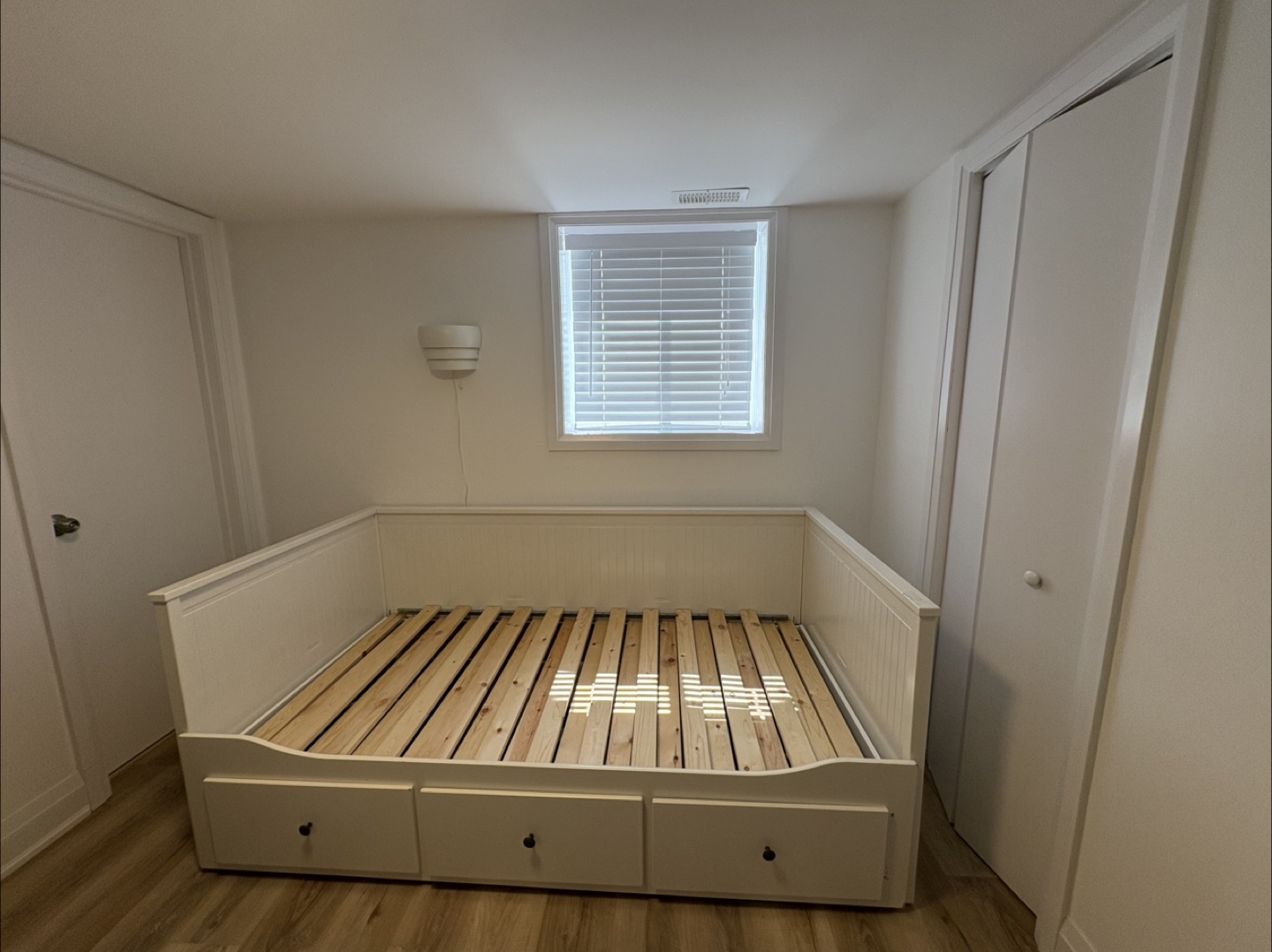 IKEA Hemnes Daybed Frame - White - photo 2