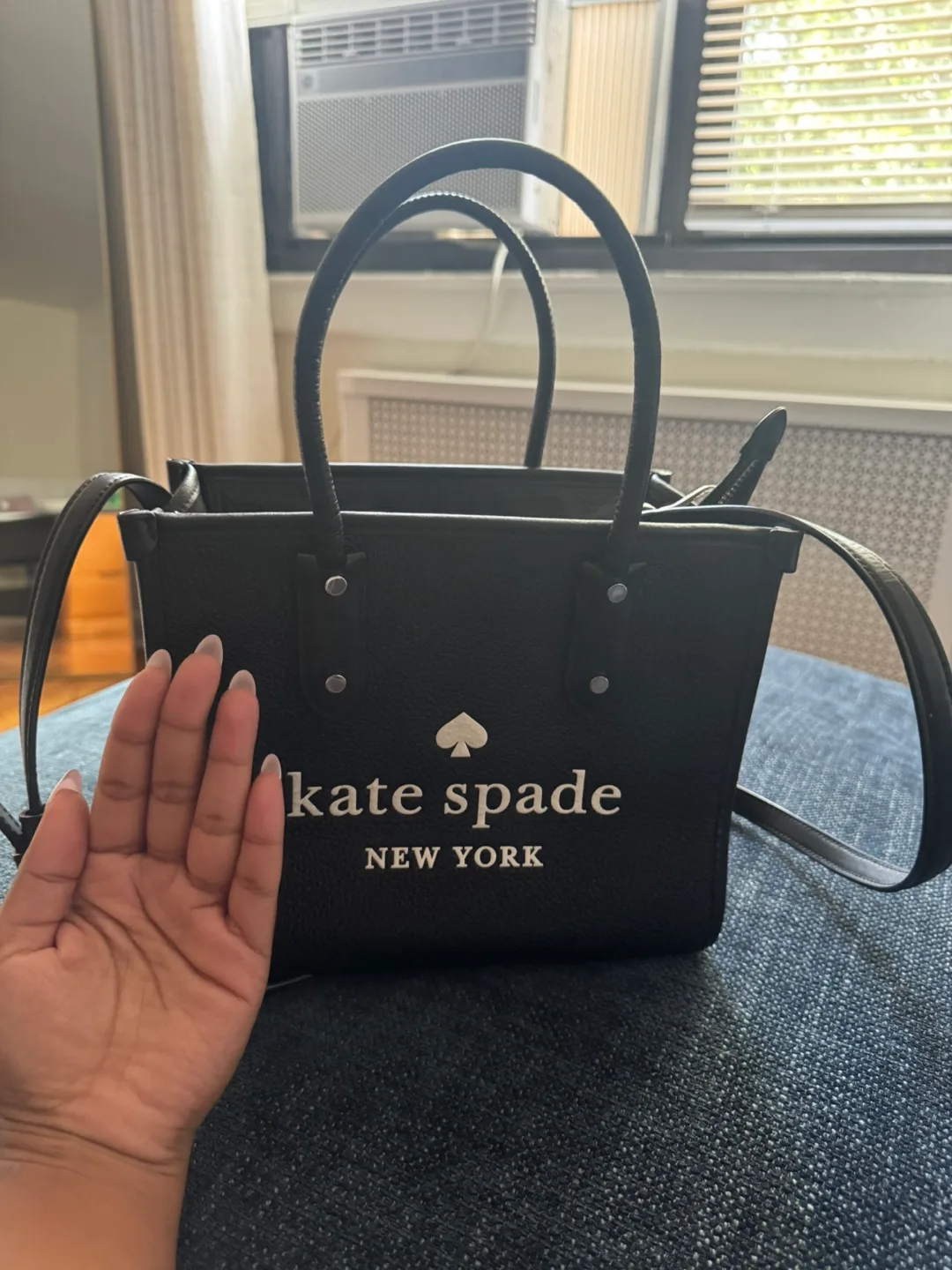 Kate Spade New York Black Handbag image indicator(3)