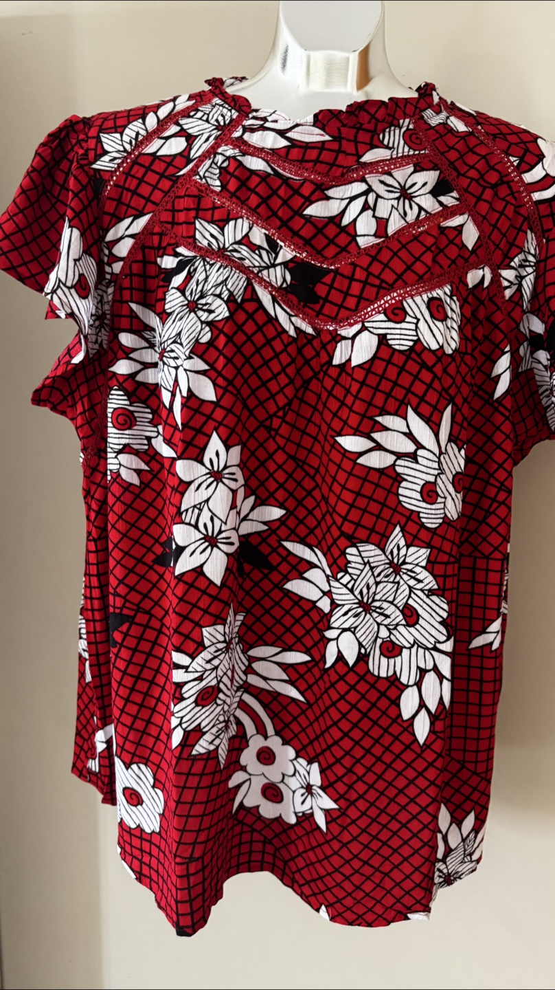 Red Floral Print Top size 1x - photo 4