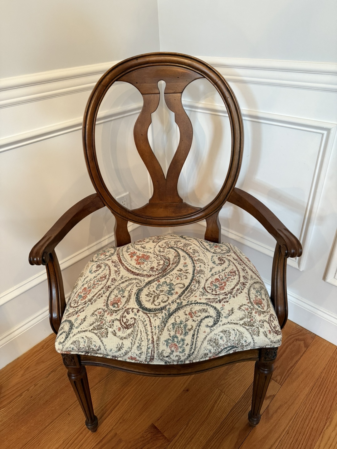 Dining Table with 6 Chairs - photo 3
