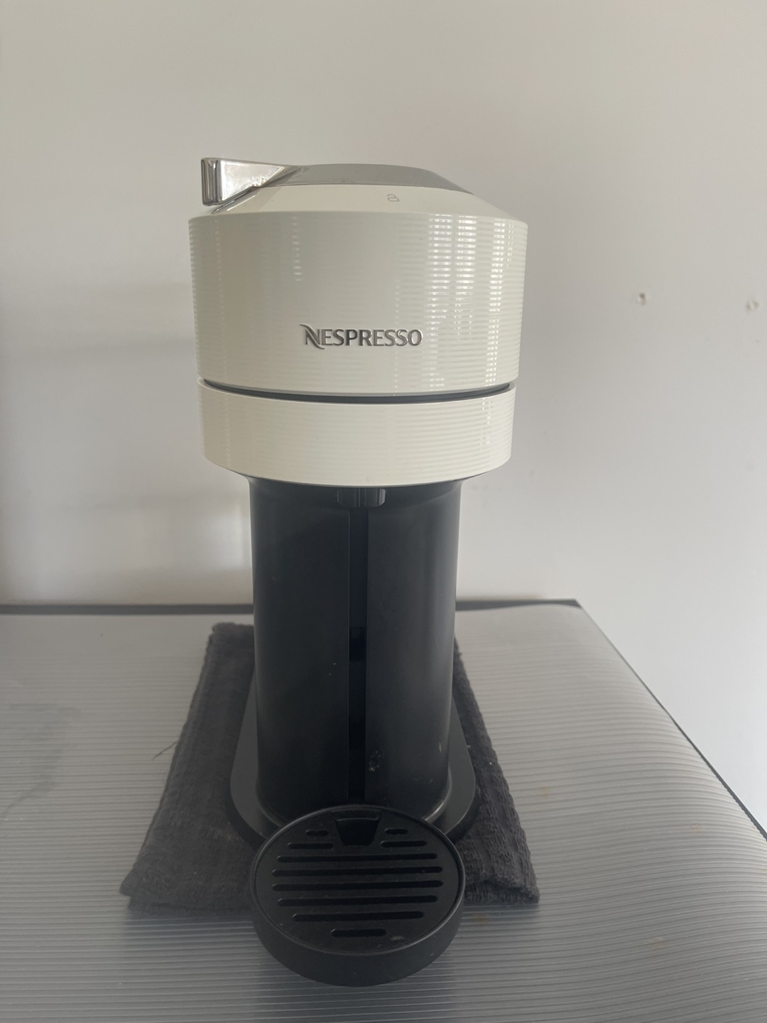Gently used home essentials bundle. Beds, furniture, appliances