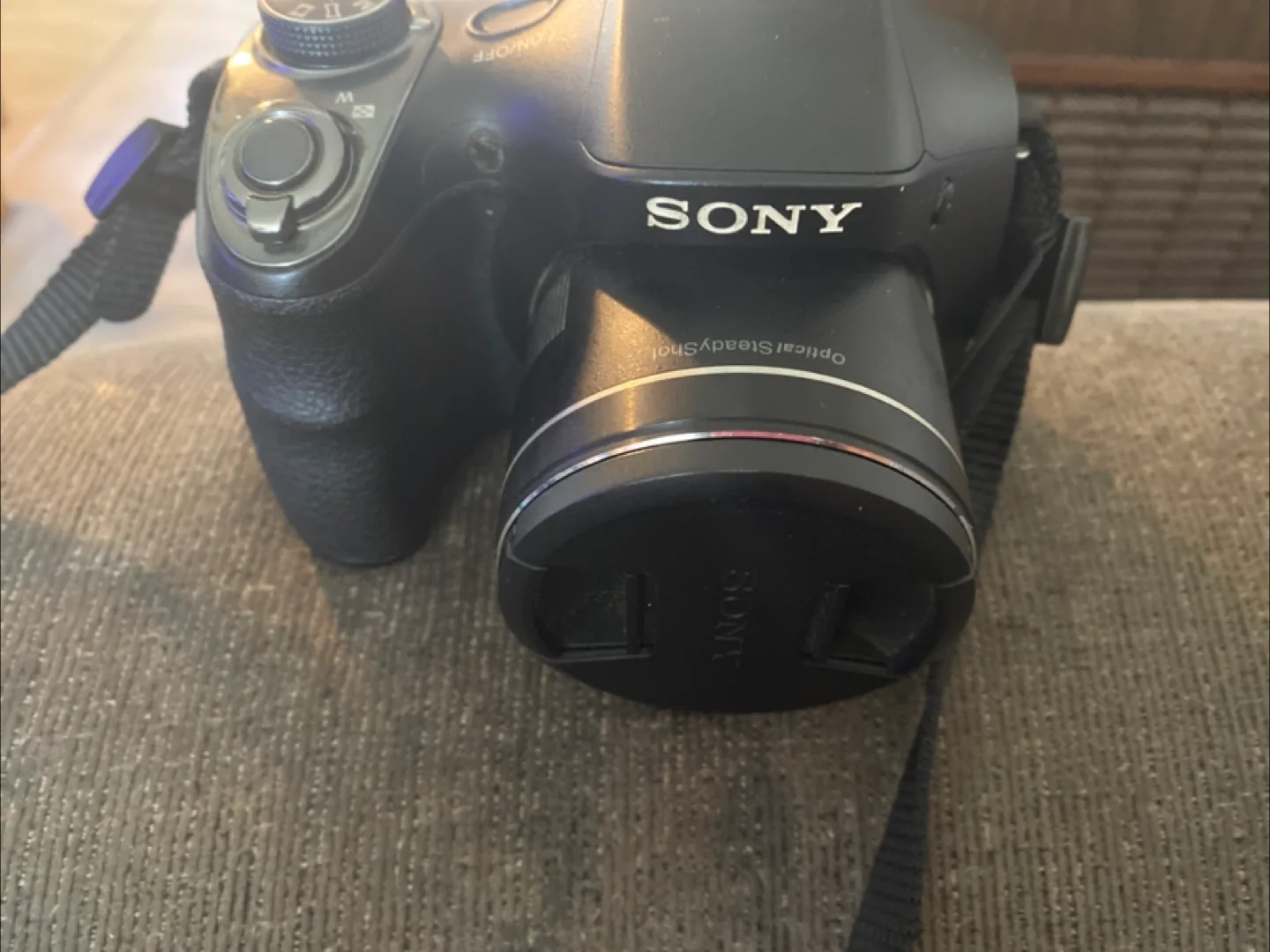 Sony Cyber-shot DSC-H300 Digital Camera image indicator(4)