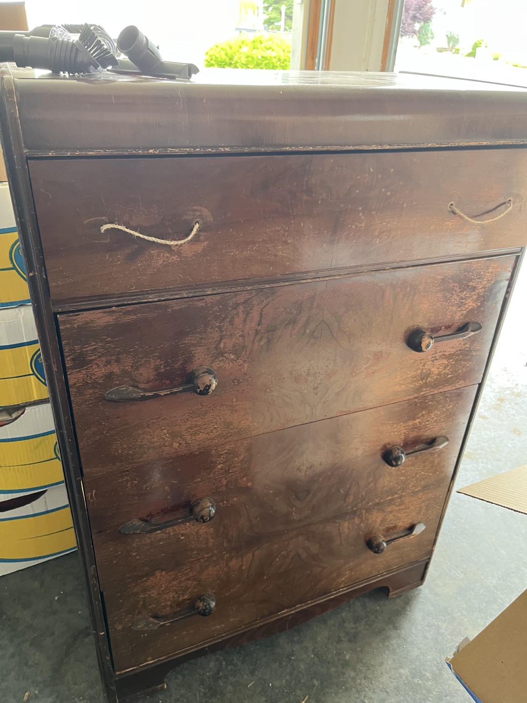 Vintage ‘waterfall’ Wooden 4-Drawer Dresser