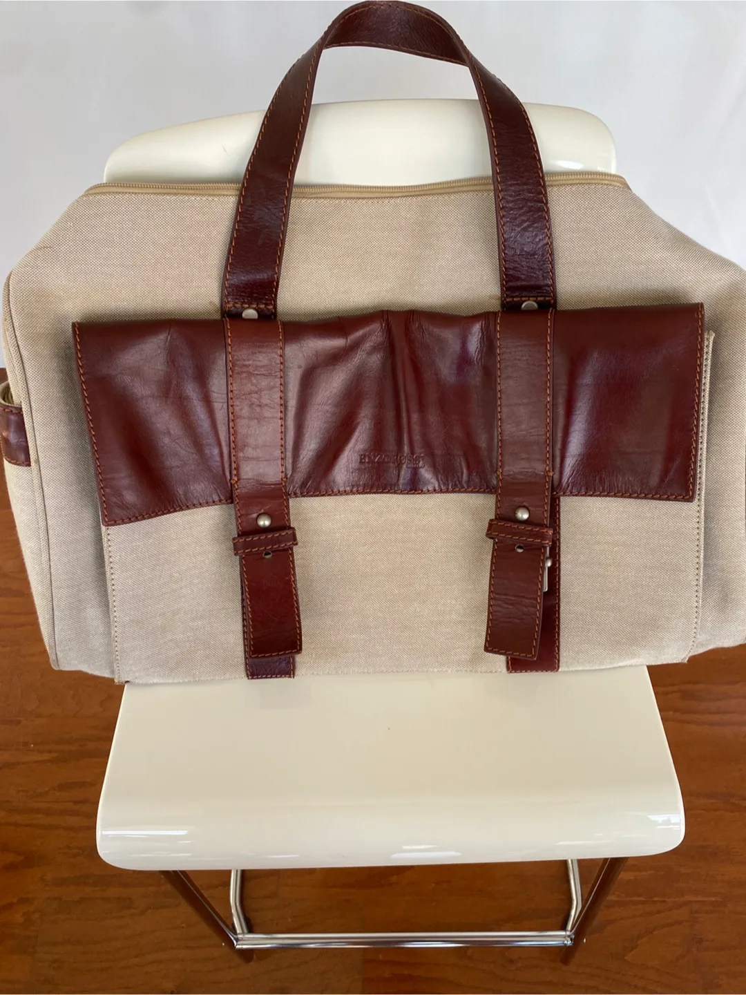 Enzo Rossi Beige & Brown Leather Trim Travel Bag image indicator(8)