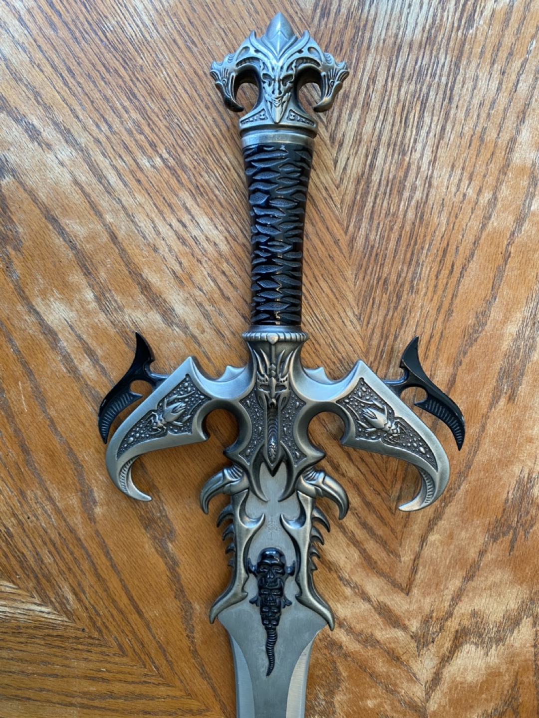 Kit Rae Molotoch the Slayer Sword