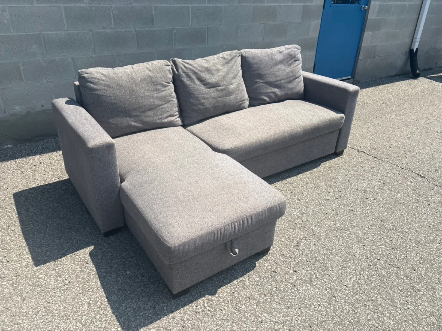 FREE DELIVERY✅• GREY PULL OUT BED SECTIONAL COUCH w/ STORAGE image indicator(9)