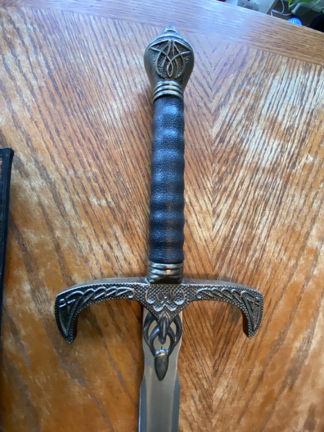 Decorative Sword with Sheath - photo 2