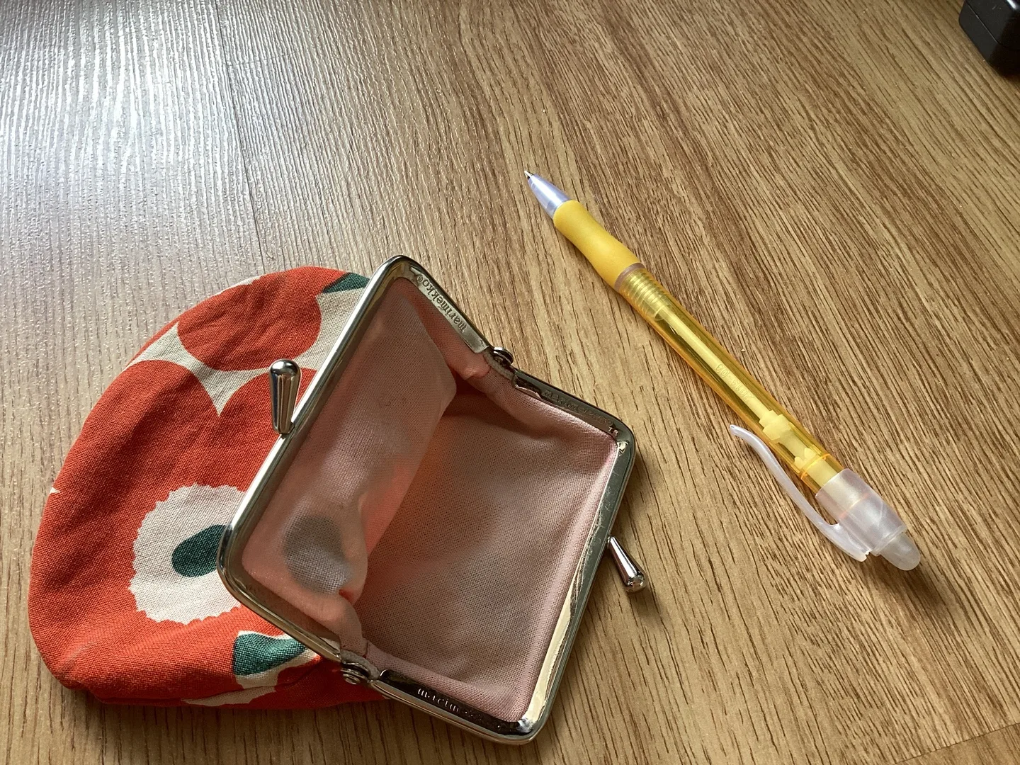 Marimekko Coin Purse image indicator(2)