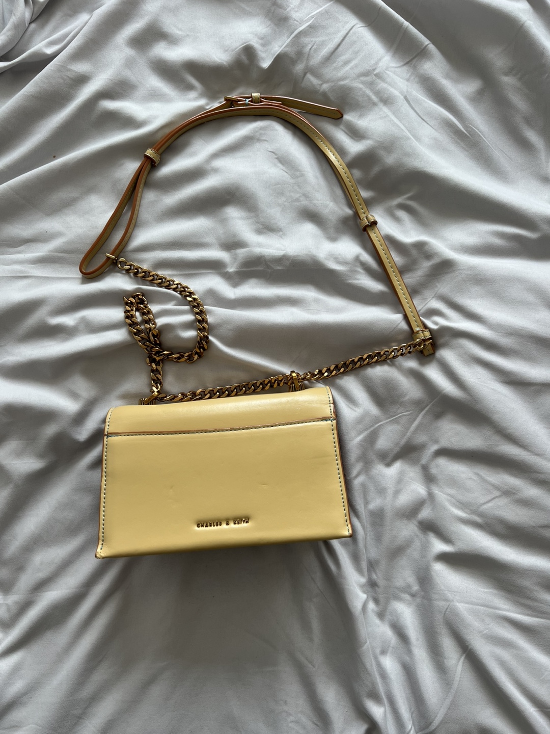 Charles & Keith Yellow Chain Crossbody Bag - photo 2