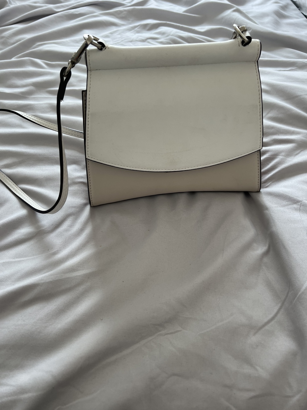 Charles & Keith White Shoulder Bag - photo 3