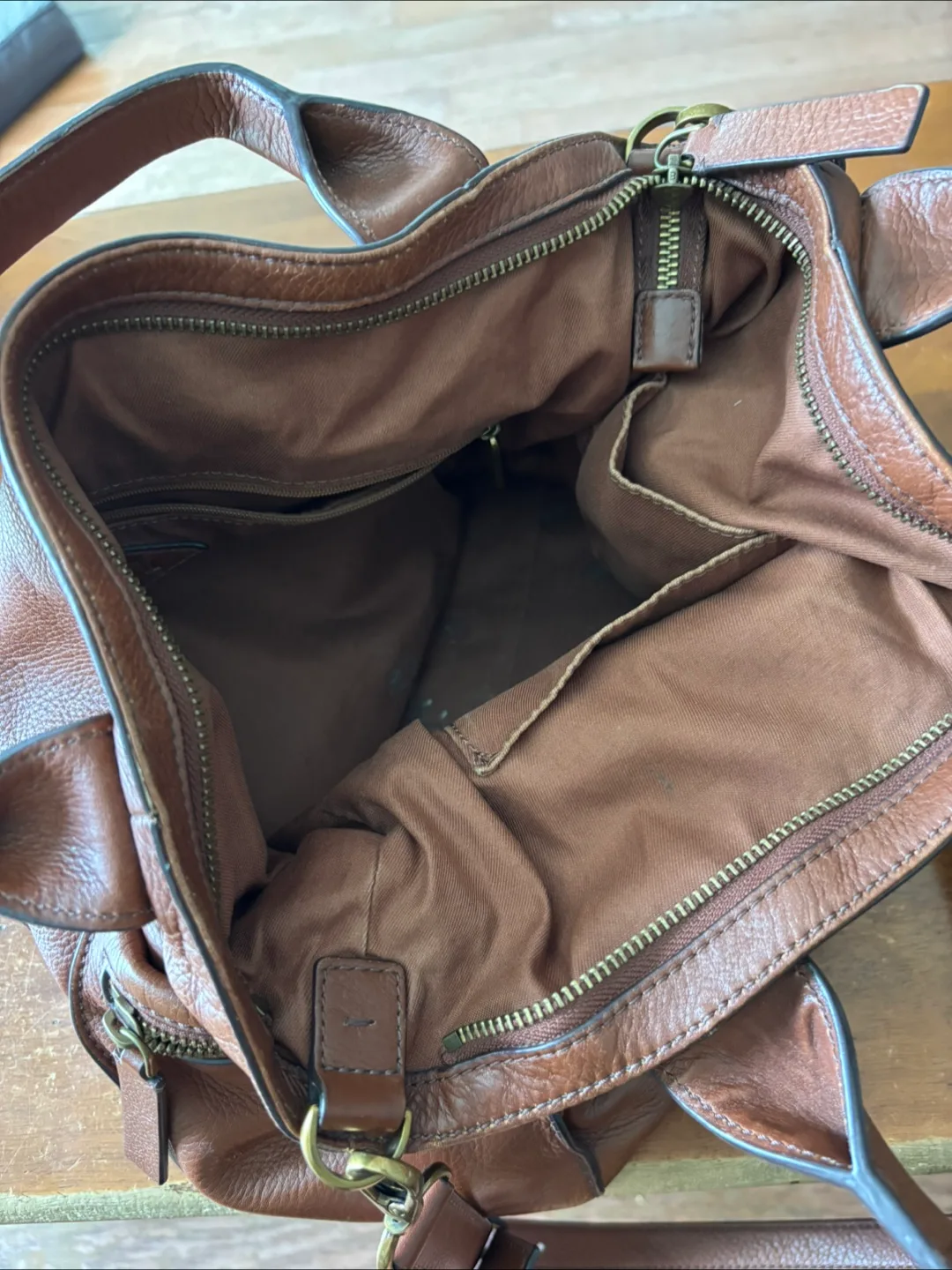 Fossil Brown Leather Handbag image indicator(9)