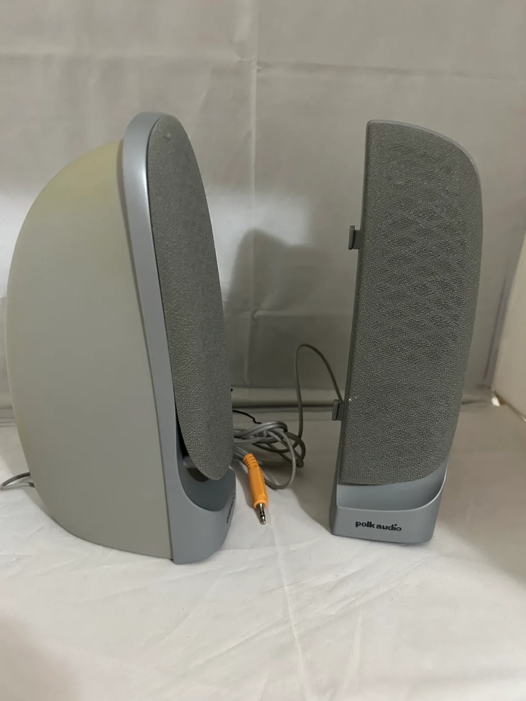 Vintage Audio Speakers image indicator(2)