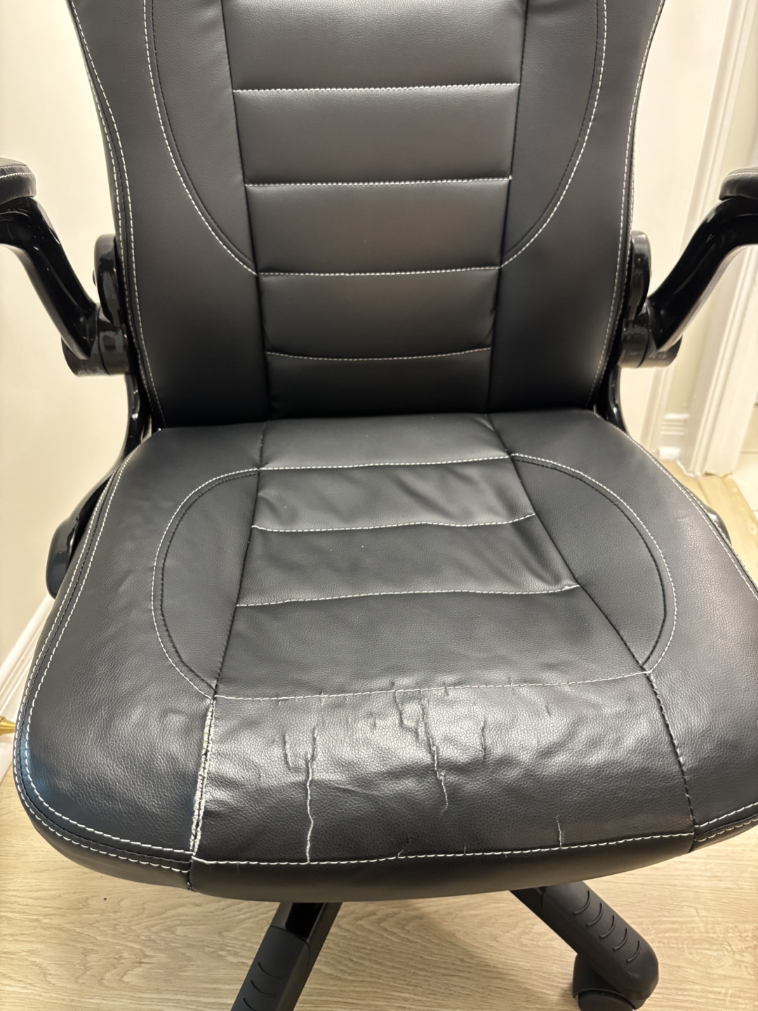 Black Gaming Chair/ office chair - photo 5