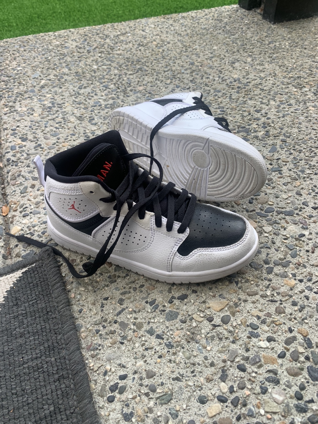 Jordan Lift Off Sneakers - US 3Y