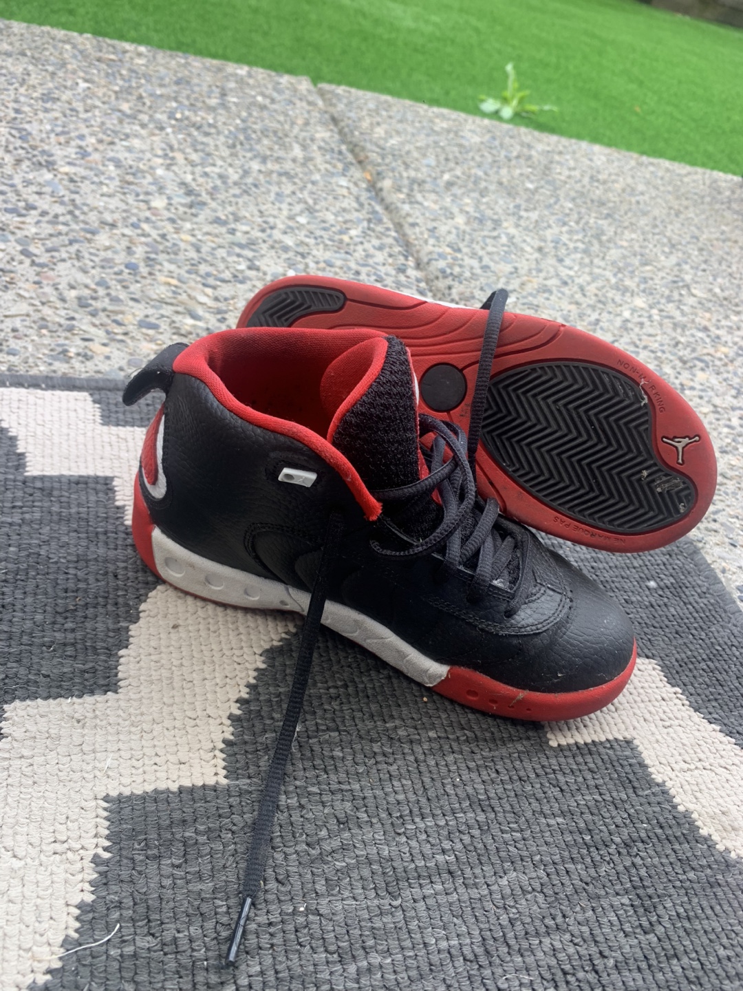 Jordan Boys' Basketball Shoes - Size 1Y