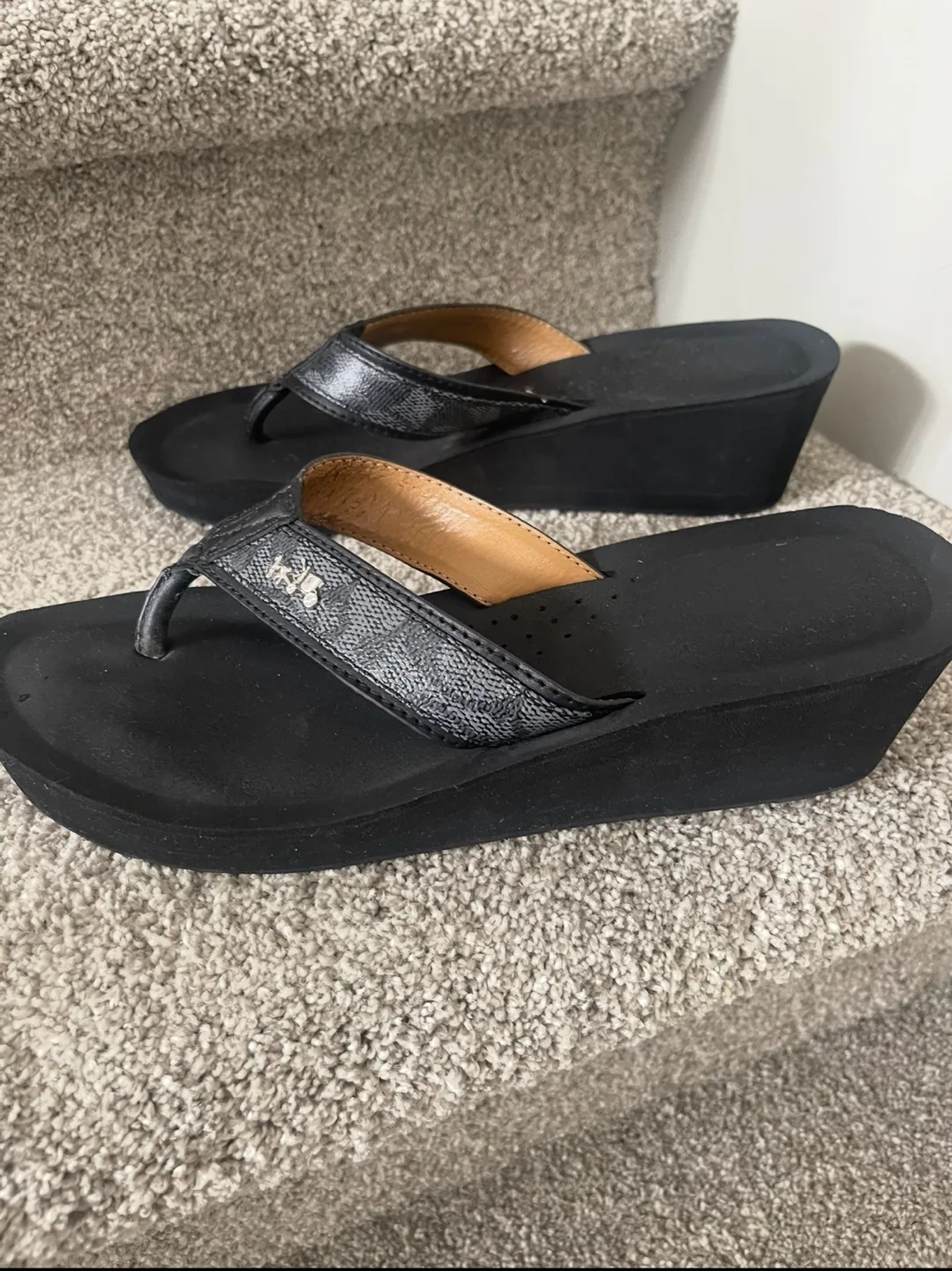 ***REDUCED*** NEW COACH Black SANDALS image indicator(5)
