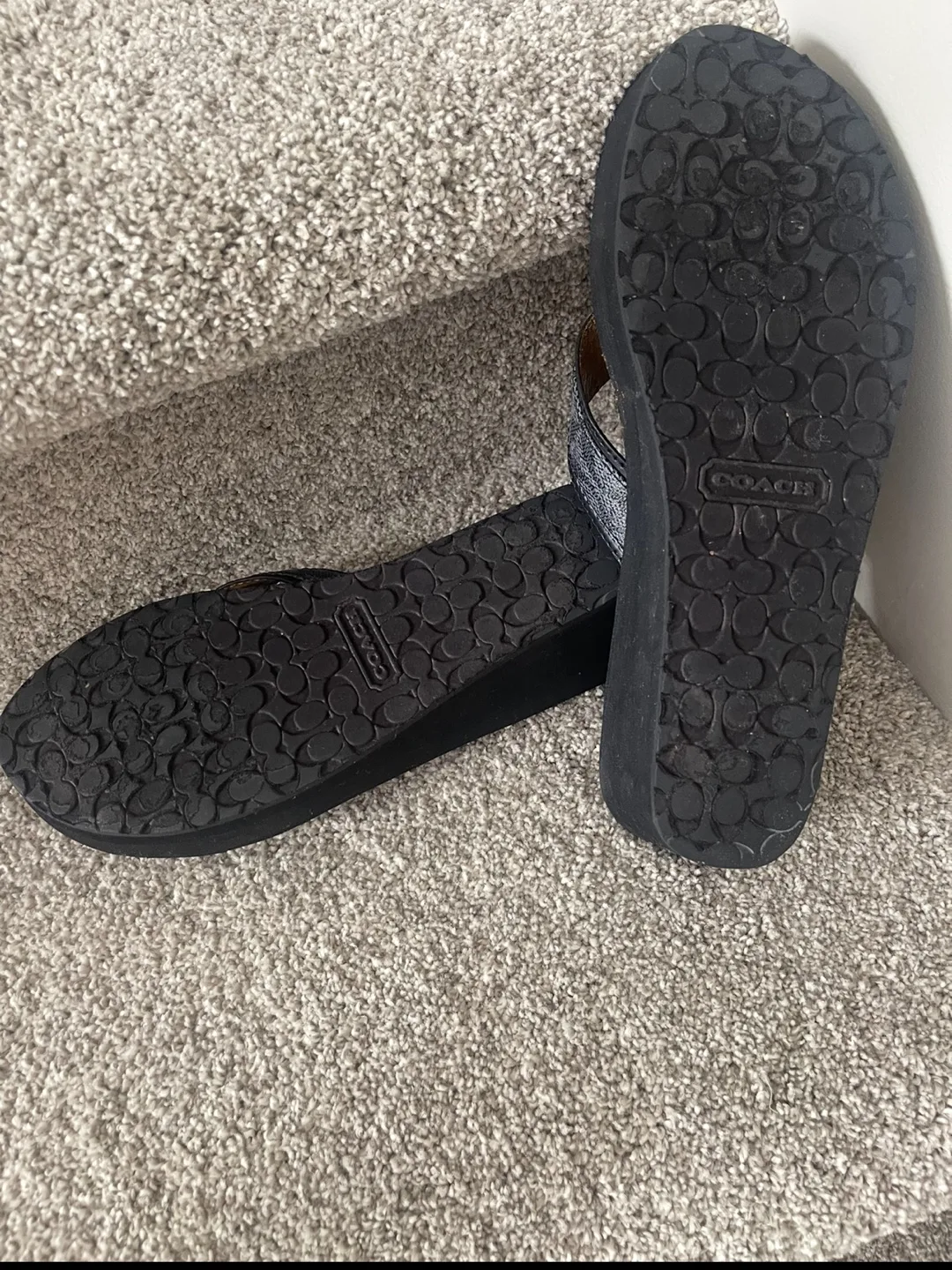 ***REDUCED*** NEW COACH Black SANDALS image indicator(6)