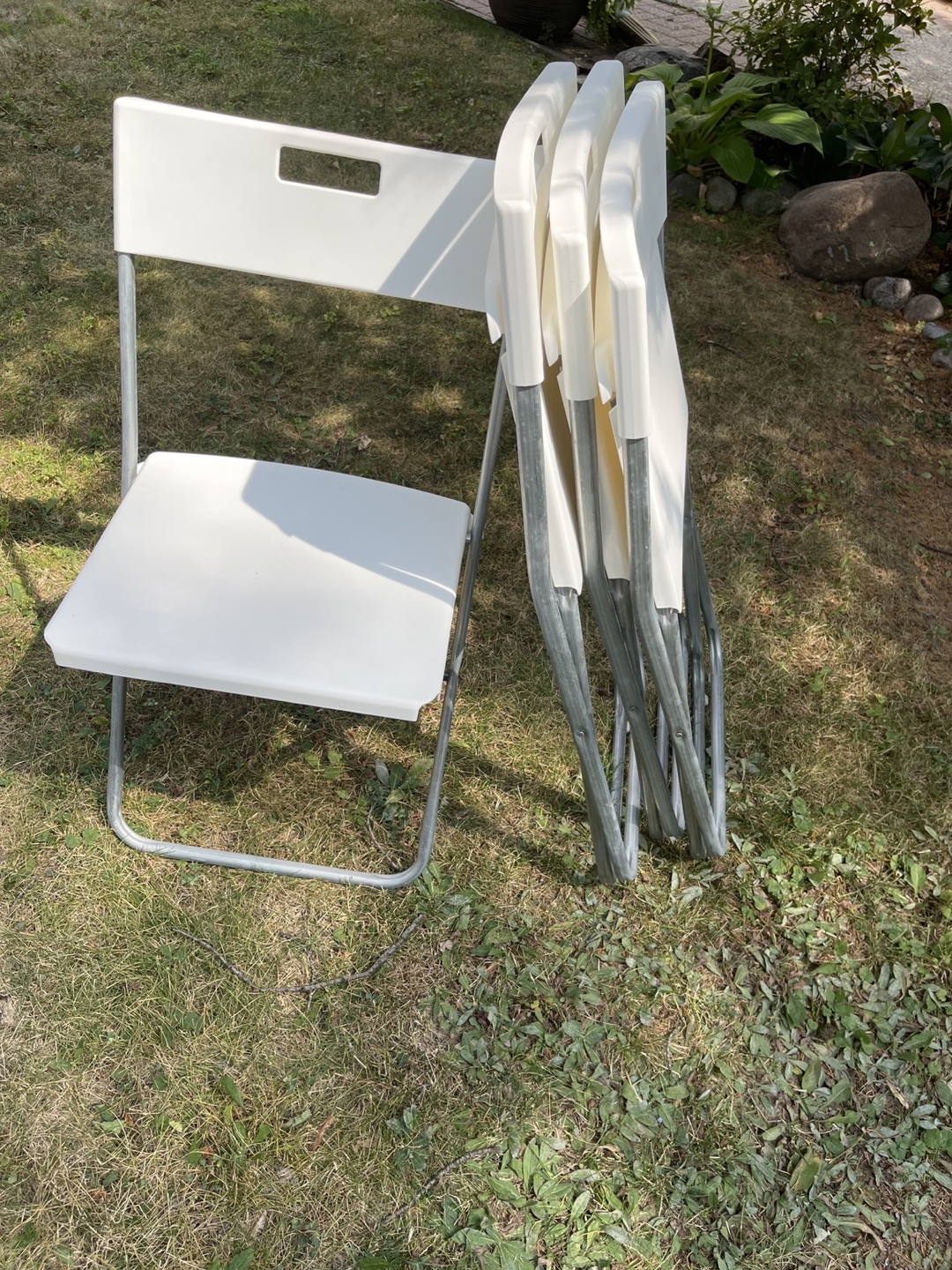 White Folding Chairs - Set of 4