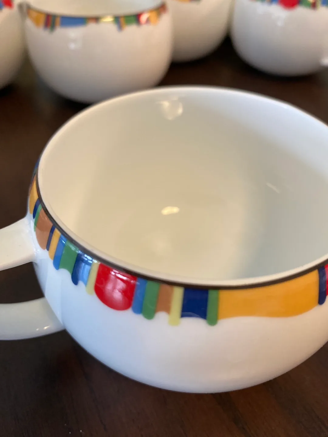 Mikasa Crest Fine China Cups image indicator(3)