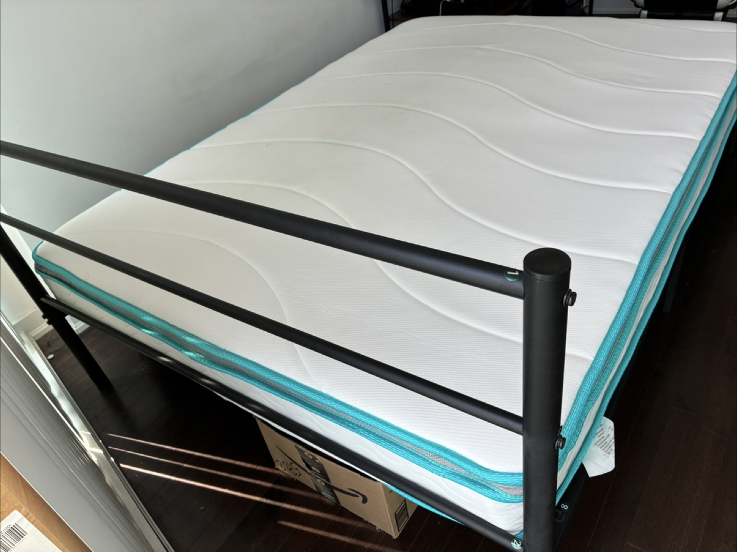 Mattress - Full Size - Like New - photo 3