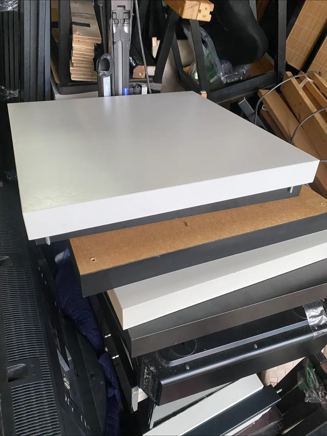 Black Side Table image indicator(6)