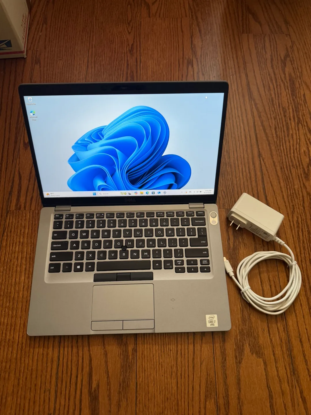 Dell Latitude 5410/16GB RAM/512GB SSD/Touch ID thumbnail