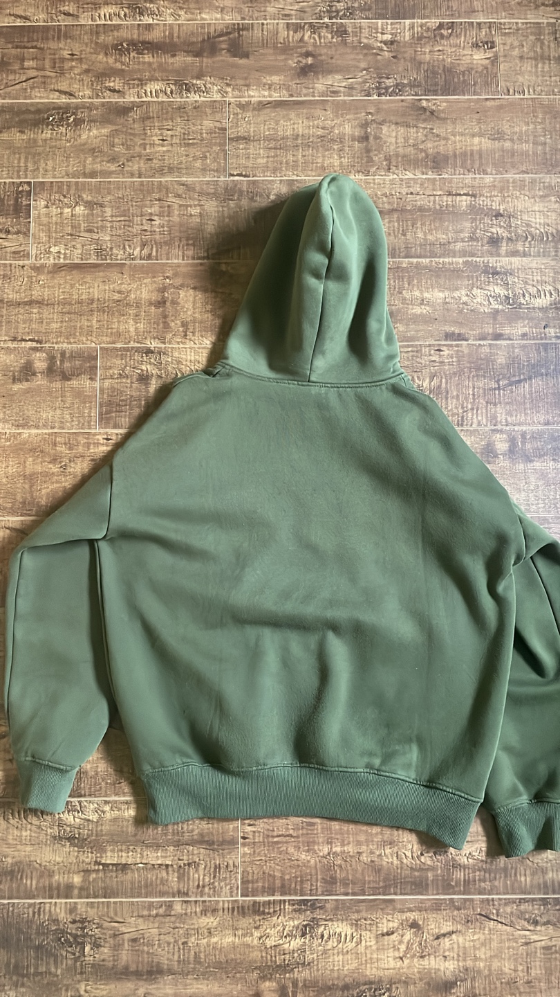 Green stussy hoodie - photo 2